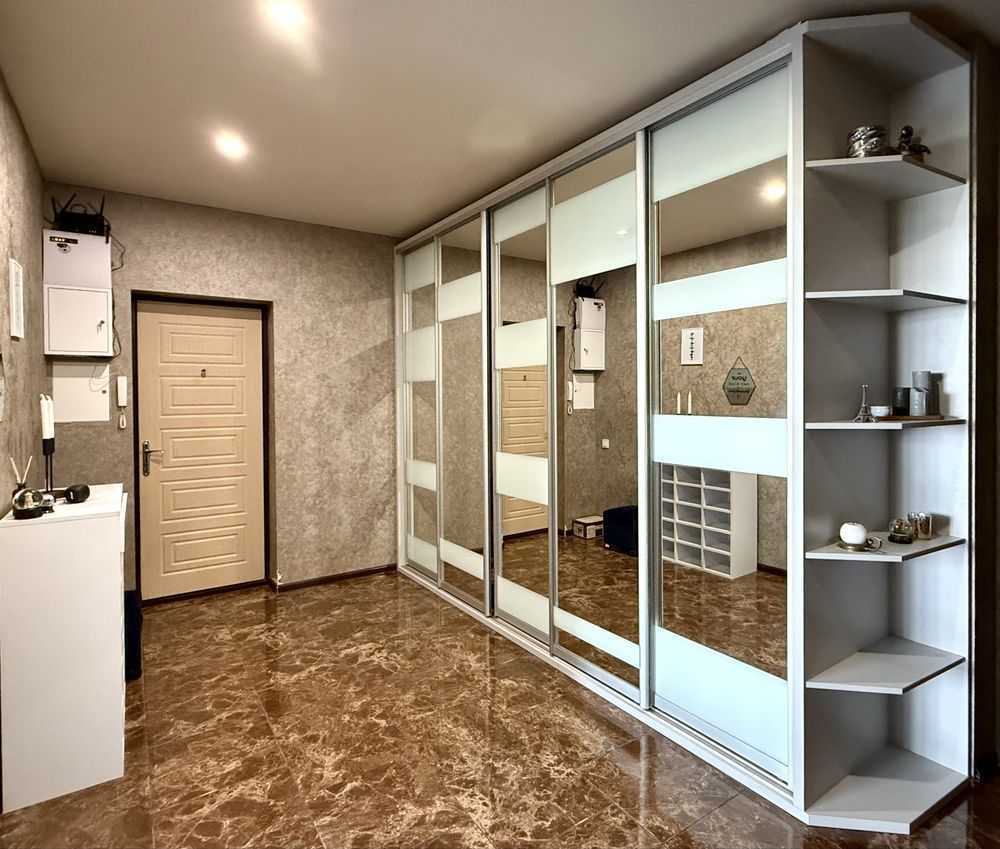 Продаж 2-кімнатної квартири 73.3 м², Пономарьова вул., 26 К4