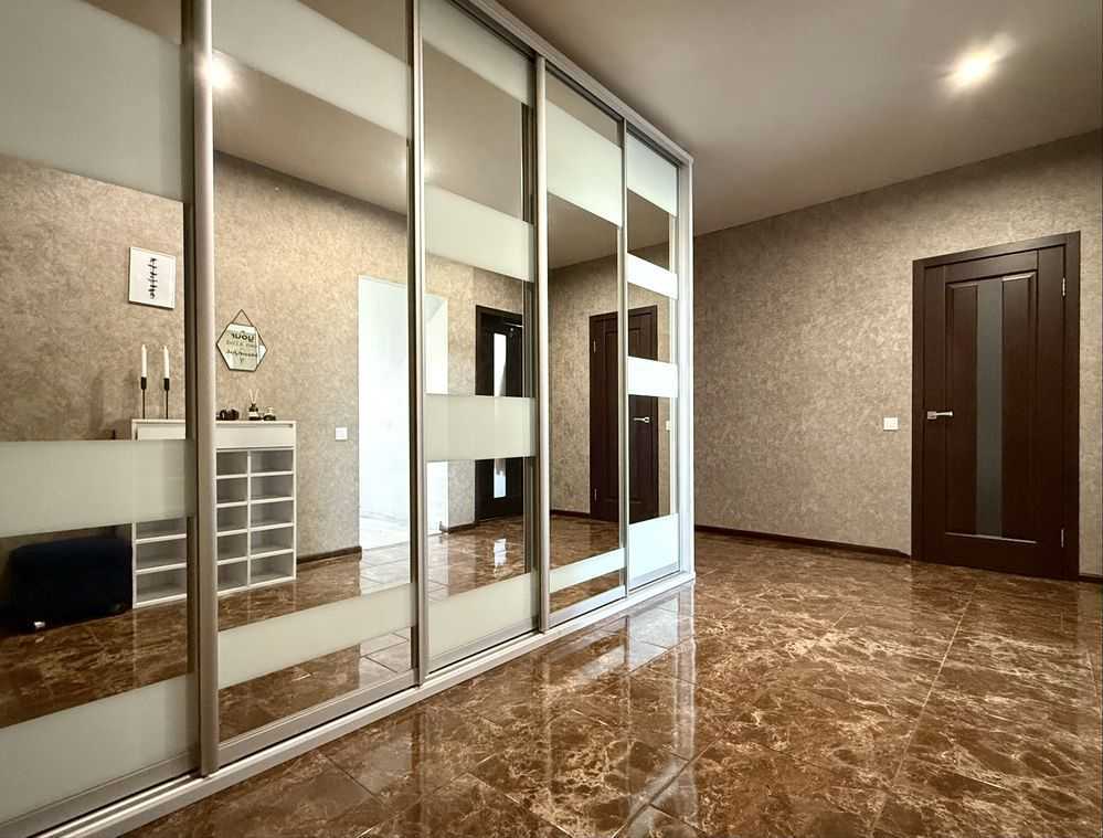 Продаж 2-кімнатної квартири 73.3 м², Пономарьова вул., 26 К4
