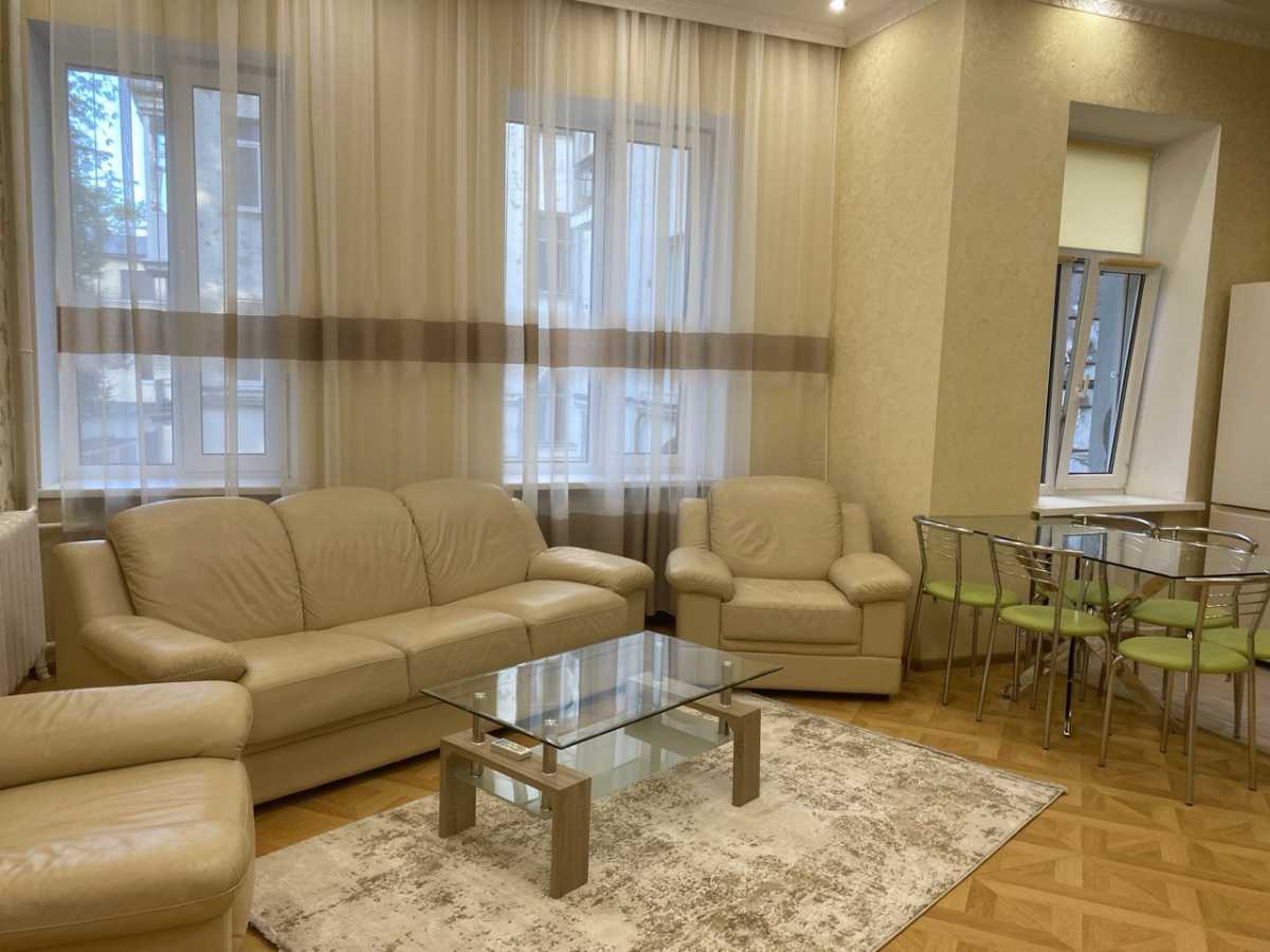 Оренда 2-кімнатної квартири 60 м², Георгіївський пров., 2