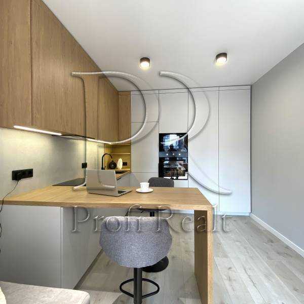 Продаж 1-кімнатної квартири 35 м², Осокорська вул., 2А