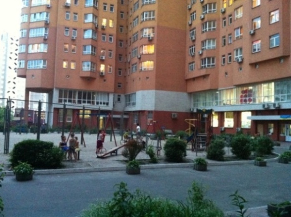 Аренда 1-комнатной квартиры 50 м², Александра Мишуги ул., 2