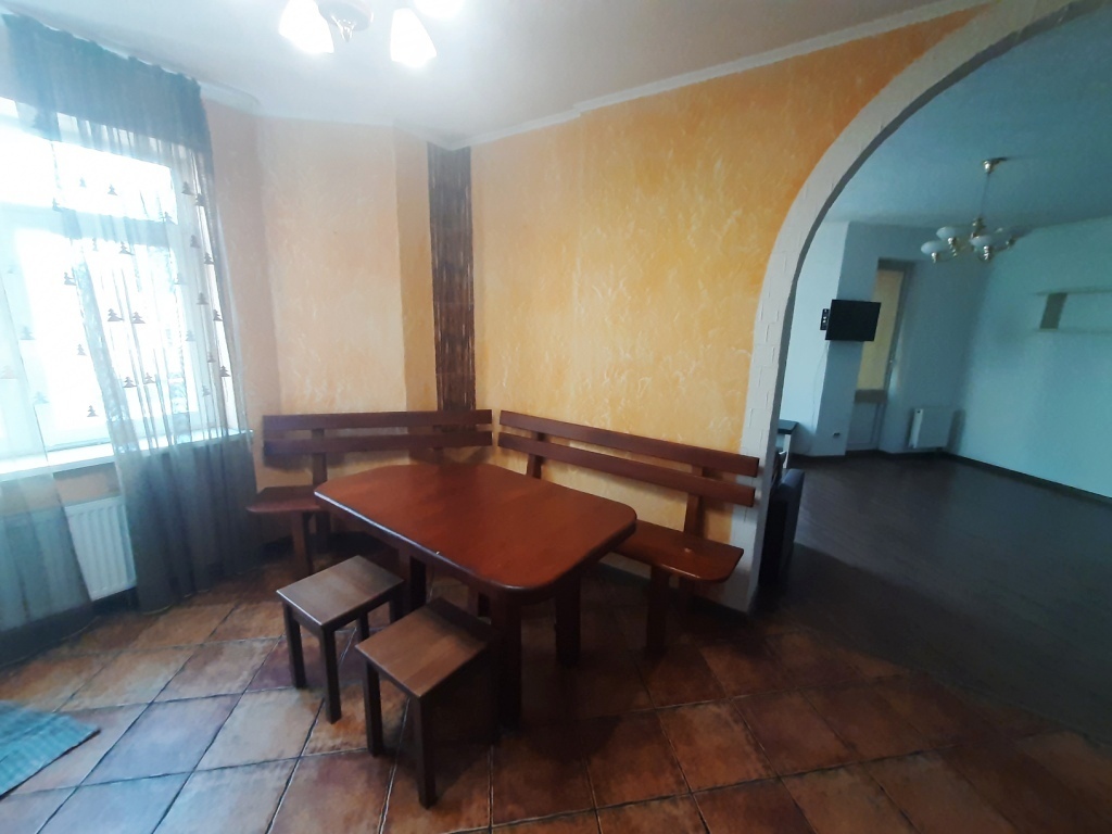 Аренда 1-комнатной квартиры 50 м², Александра Мишуги ул., 2