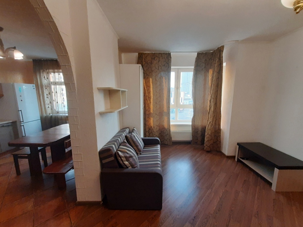 Аренда 1-комнатной квартиры 50 м², Александра Мишуги ул., 2