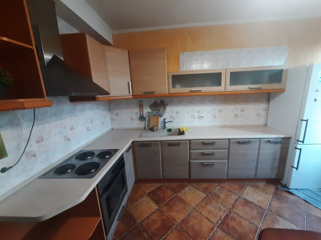 Аренда 1-комнатной квартиры 50 м², Александра Мишуги ул., 2