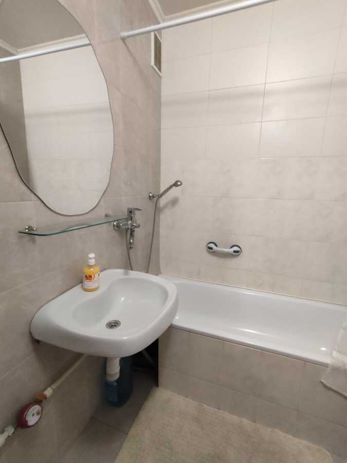 Оренда 1-кімнатної квартири 42 м², Михайла Донця вул., Драгоманова, 14
