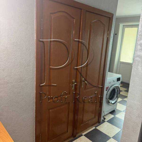Продаж 2-кімнатної квартири 45 м², Деміївська вул., 45