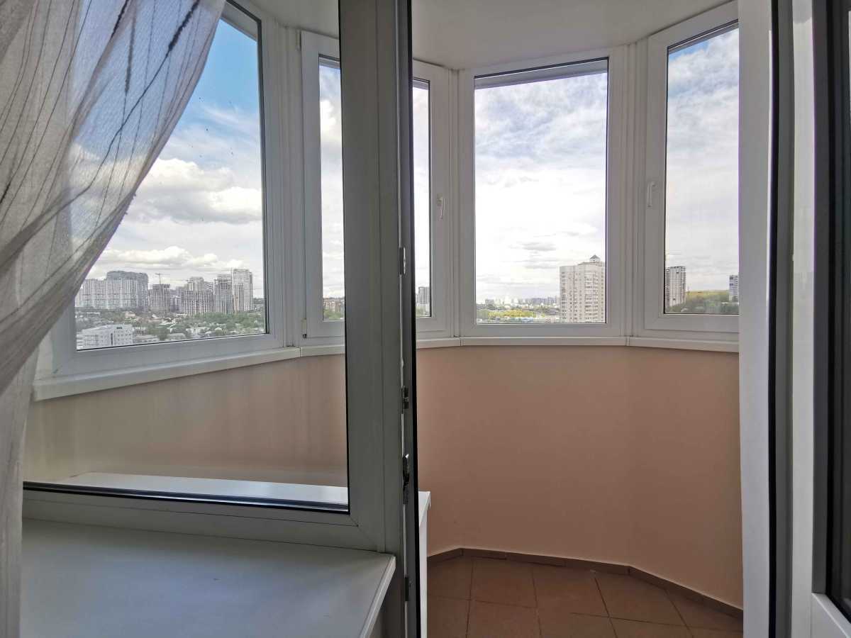 Оренда 2-кімнатної квартири 72 м², Феодосійський пров., 14