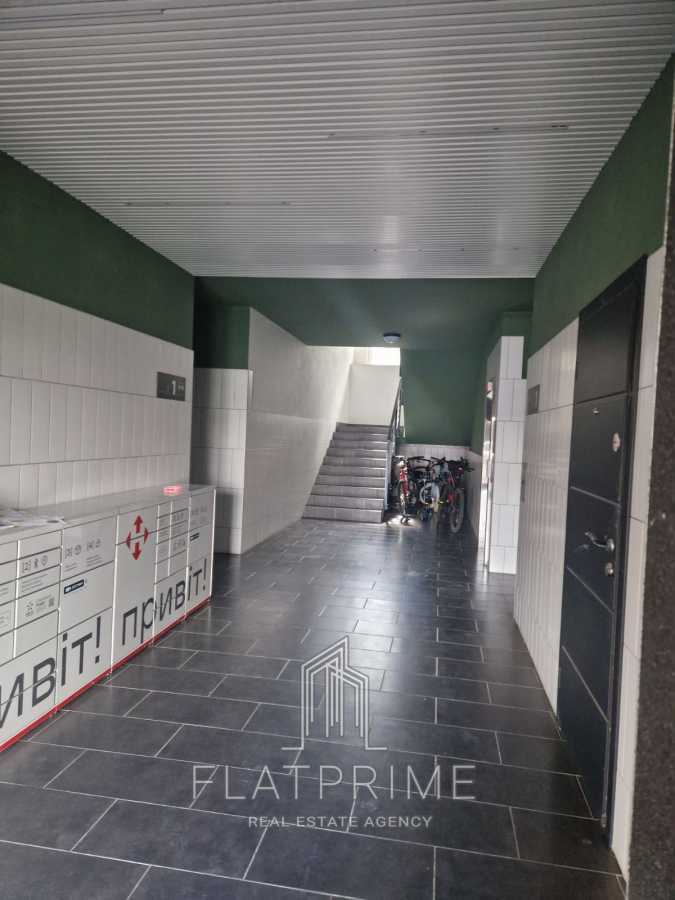 Продаж 3-кімнатної квартири 132 м², Богдана Ступки пров., 3