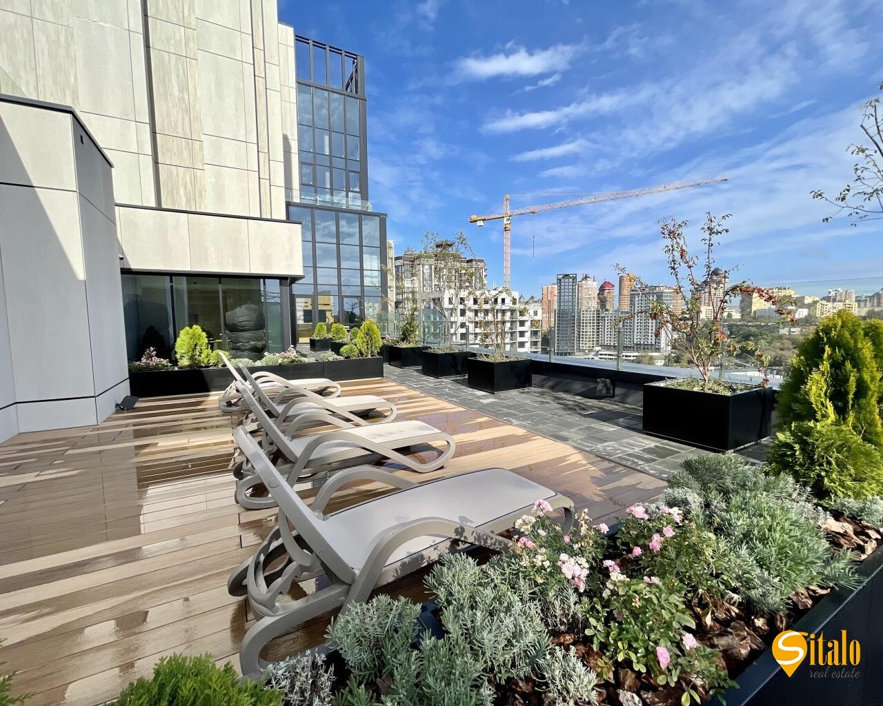 Продажа 3-комнатной квартиры 93 м², Василия Тютюнника ул.
