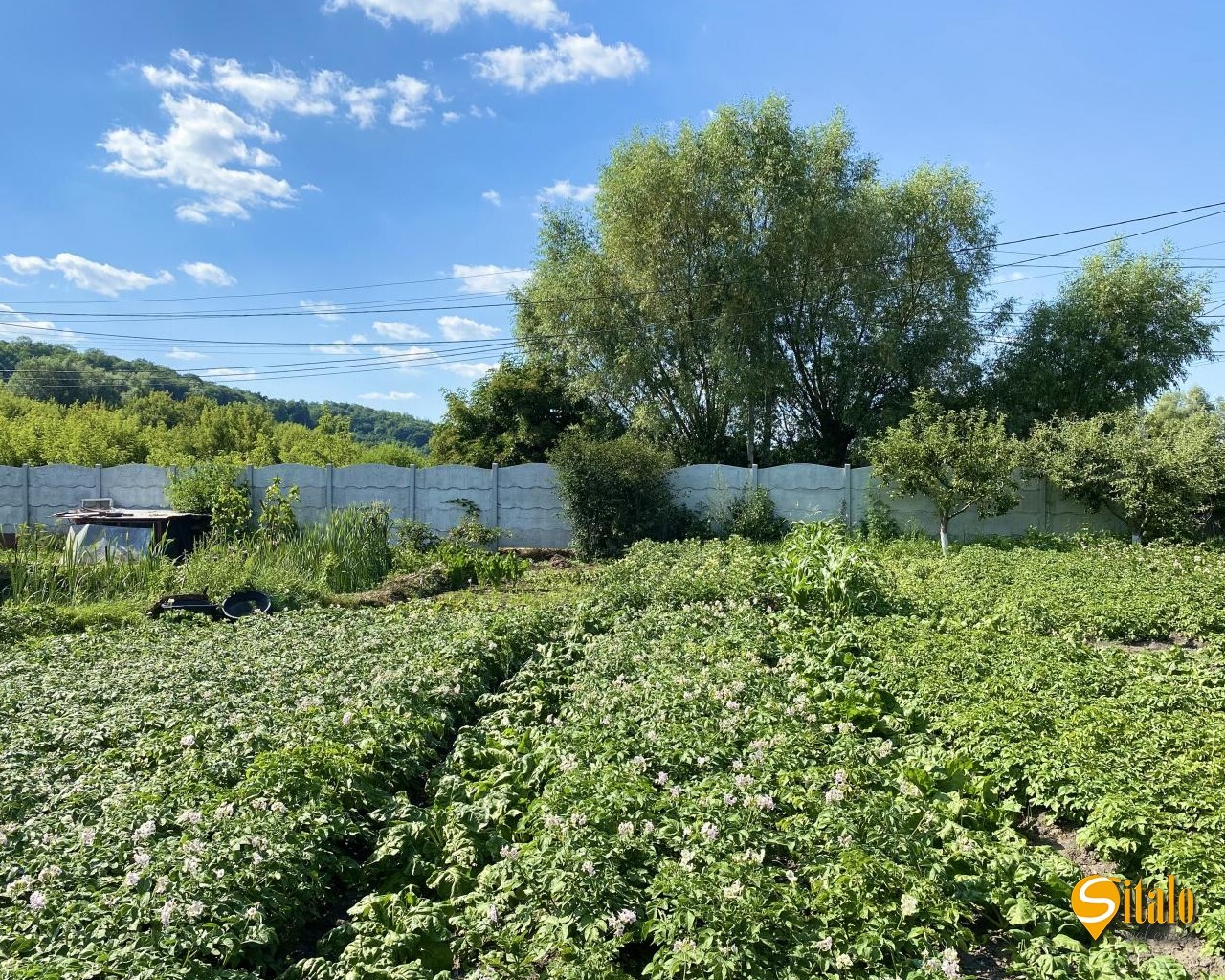 Продаж ділянки під індивідуальне житлове будівництво 8 соток