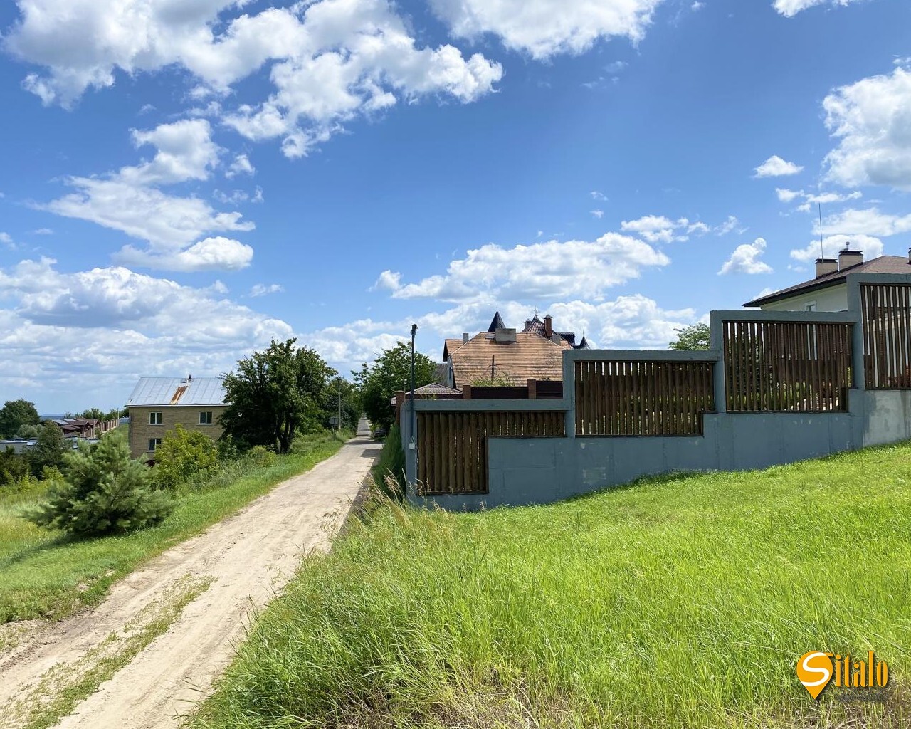Продажа участка под индивидуальное жилое строительство 7.5 соток