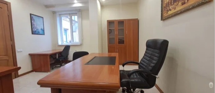 Аренда офиса 46 м², Жуковского ул.