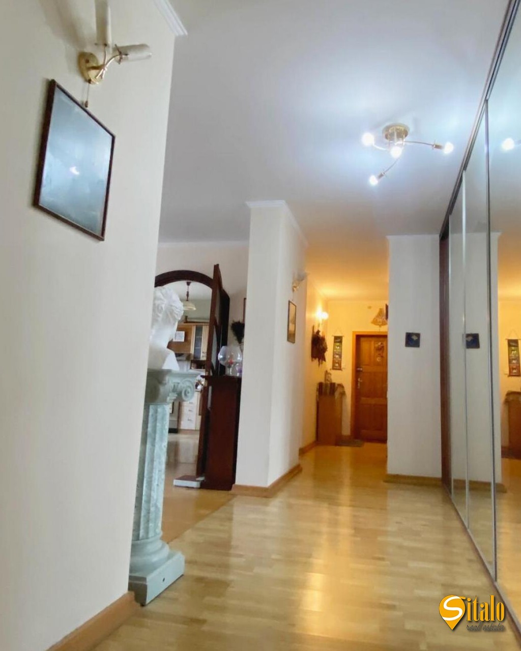 Продажа 3-комнатной квартиры 100 м², Леся Курбаса просп., 5В