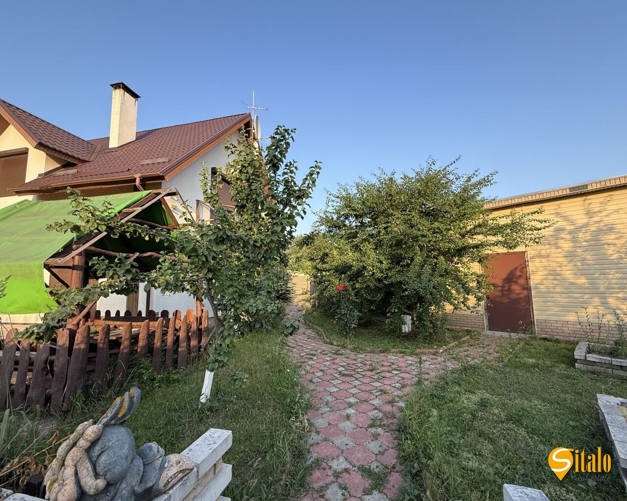 Продаж будинку 168 м²