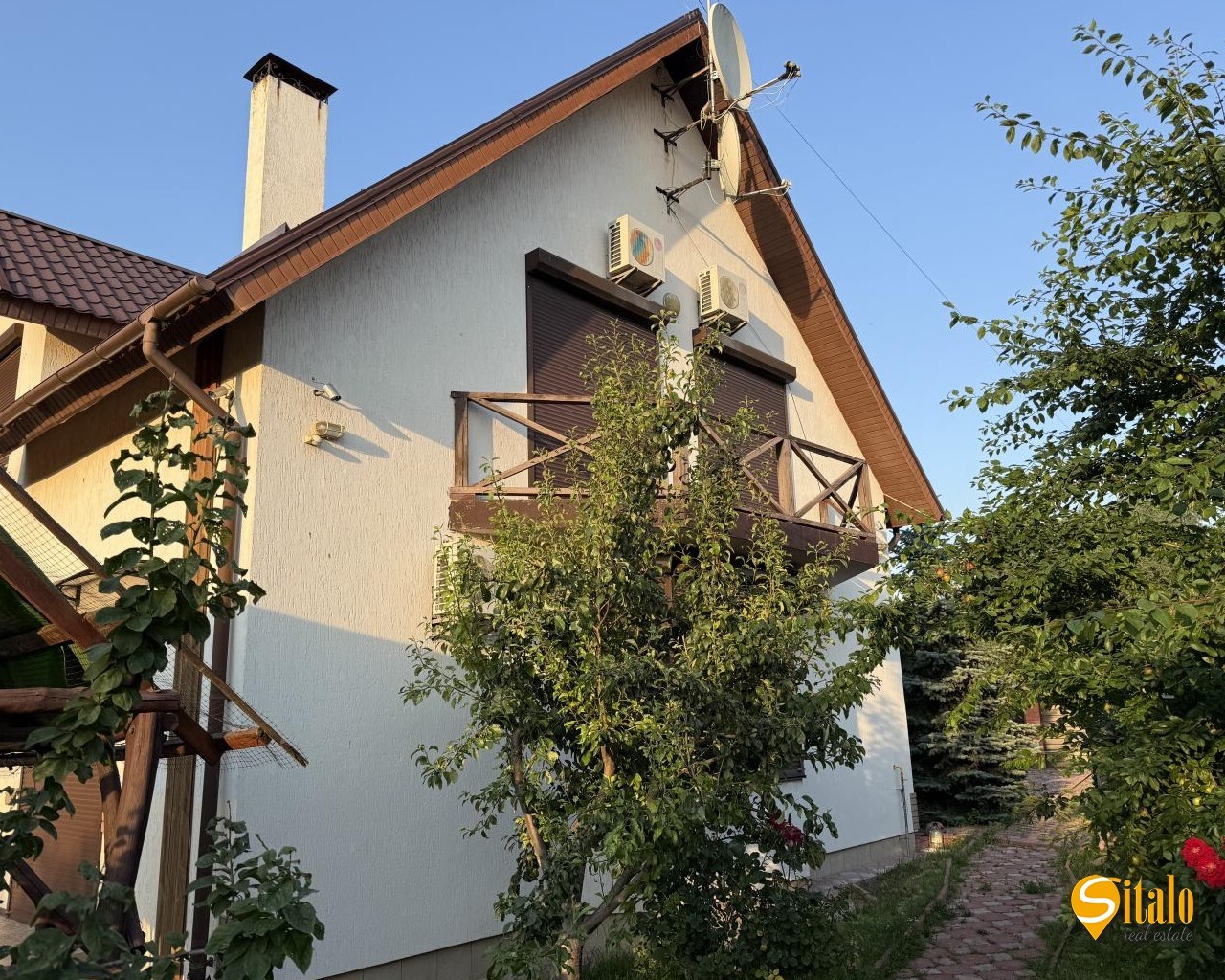 Продаж будинку 168 м²