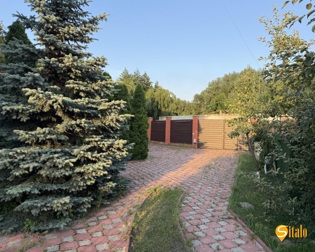 Продаж будинку 168 м²