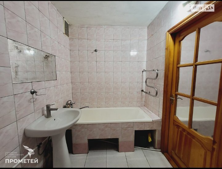 Продажа 3-комнатной квартиры 86.9 м², Станиславского про-д, 10