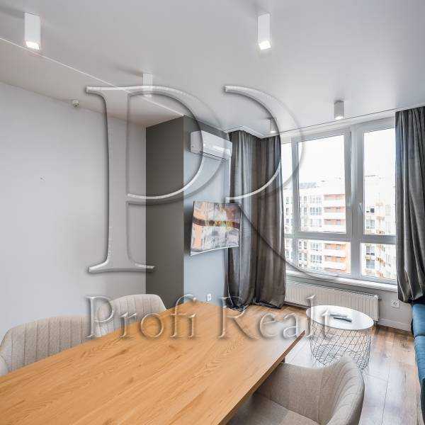 Продаж 3-кімнатної квартири 87 м², Перемоги просп., 67В