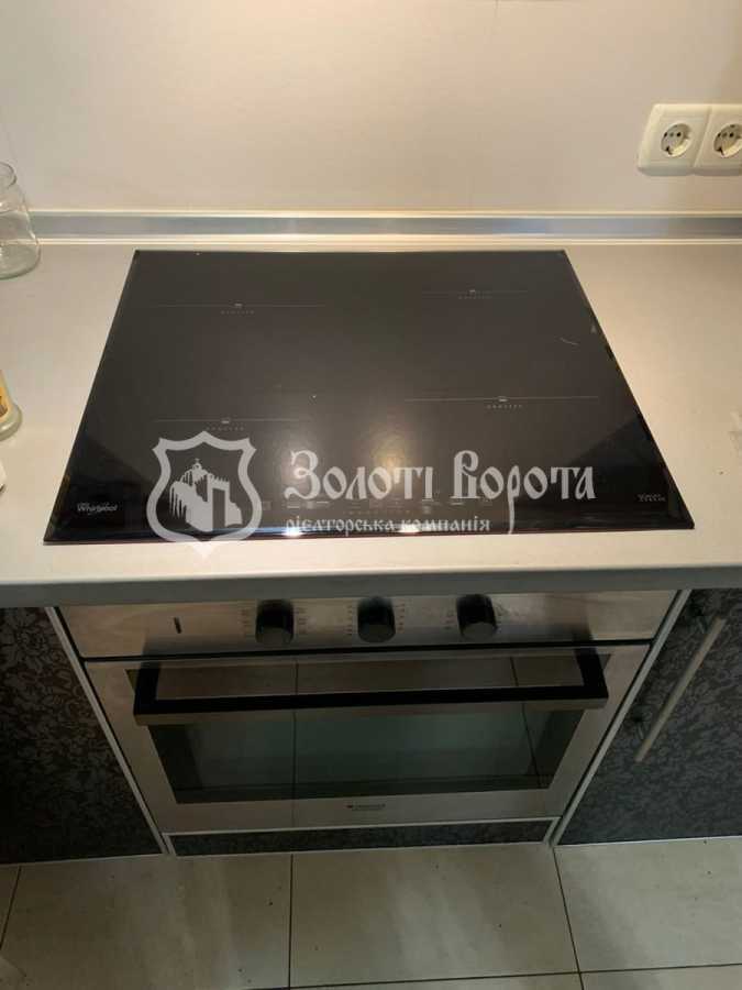 Продажа 1-комнатной квартиры 58.2 м², Николая Ушакова ул., 1Б