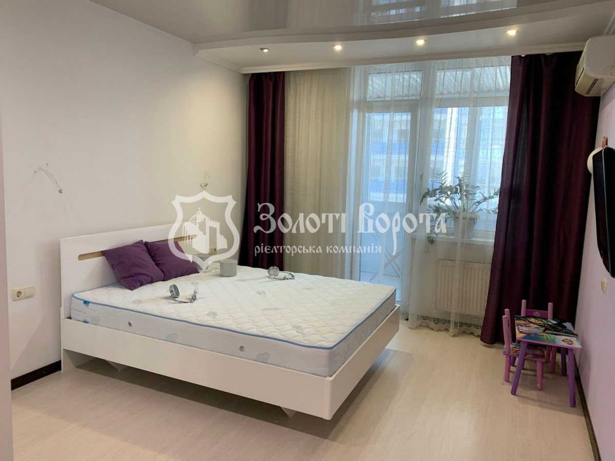 Продажа 1-комнатной квартиры 58.2 м², Николая Ушакова ул., 1Б