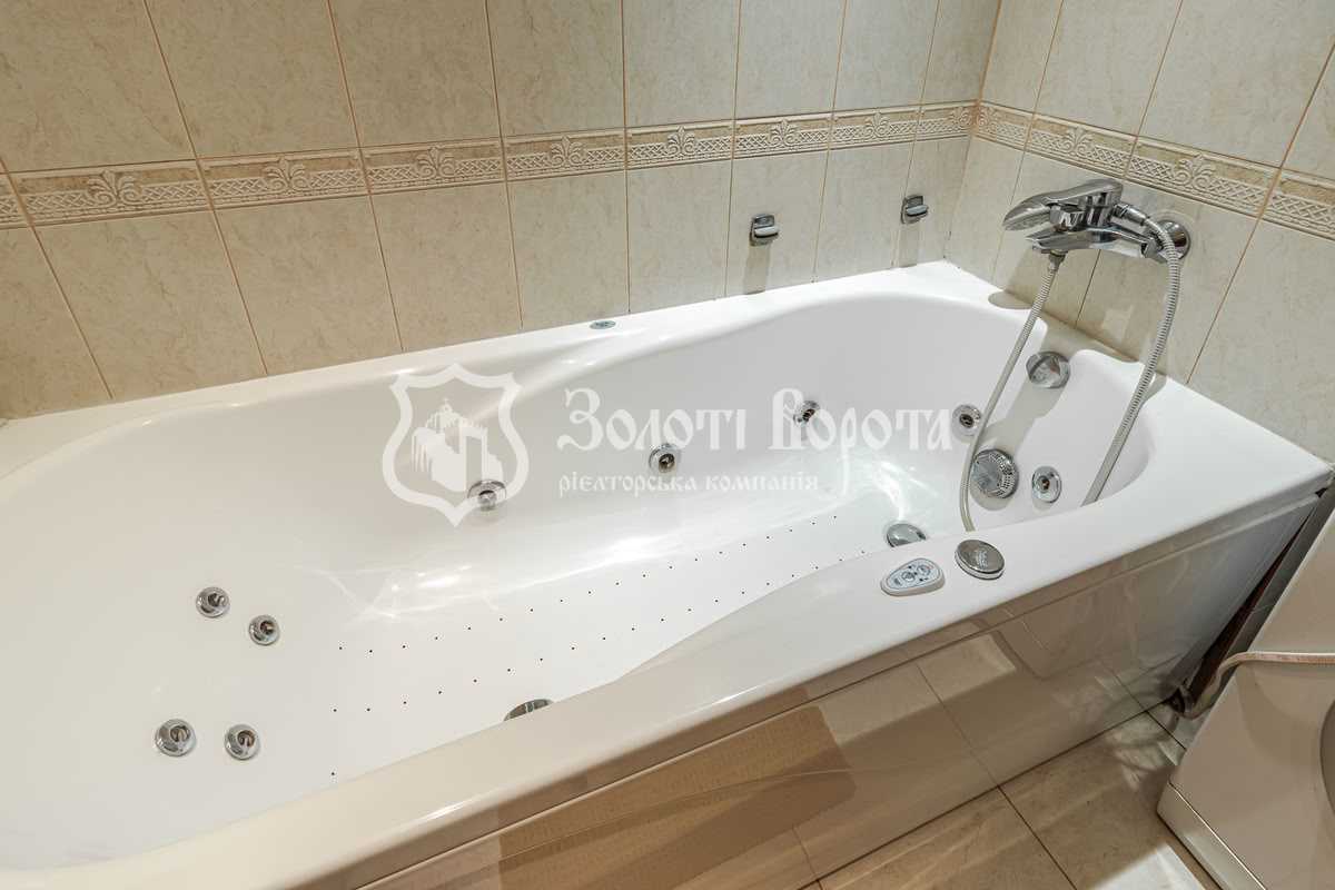 Продажа 3-комнатной квартиры 83 м², Феодоры Пушиной ул., 8
