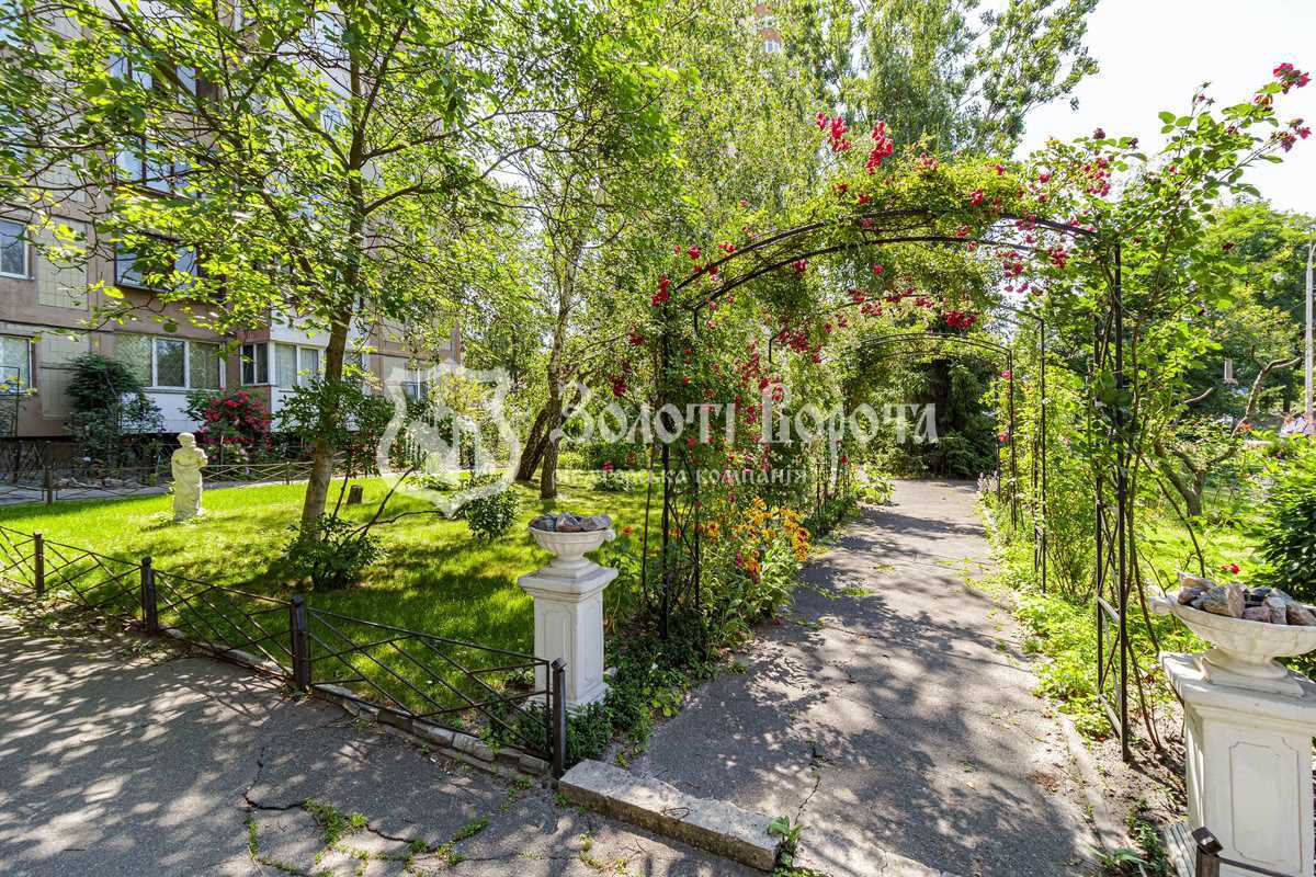 Продажа 3-комнатной квартиры 83 м², Феодоры Пушиной ул., 8