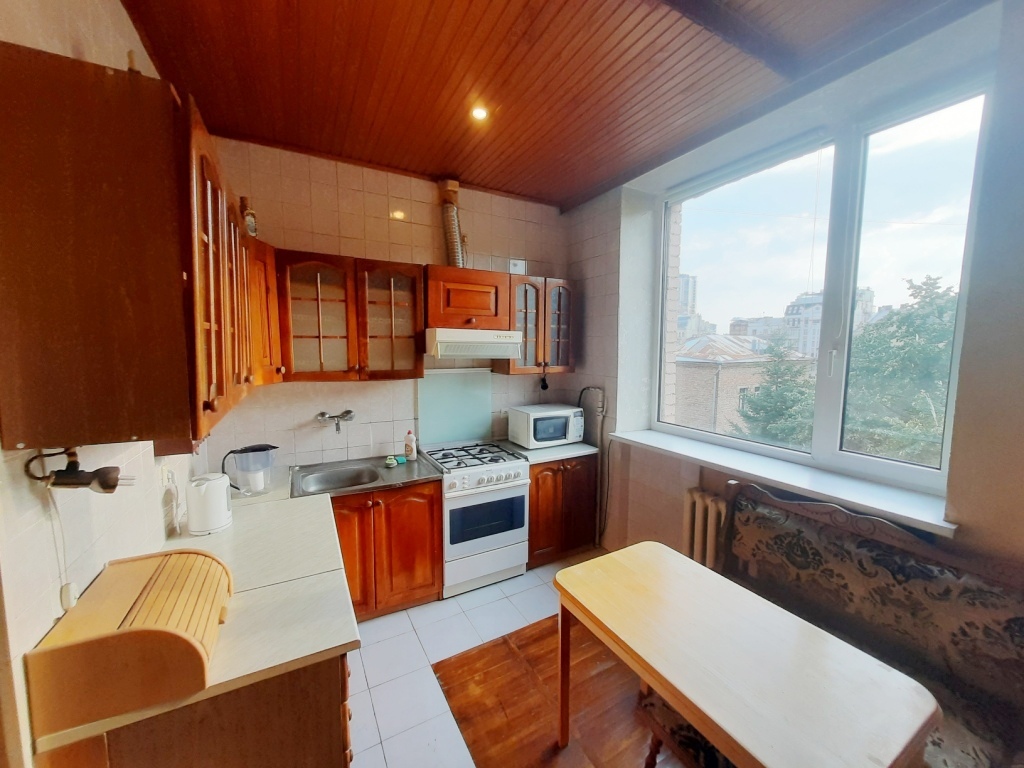 Аренда 2-комнатной квартиры 56 м², Шота Руставели ул., 26