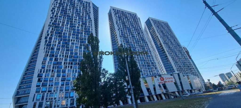 Продажа 1-комнатной квартиры 53 м², Победы просп., 11