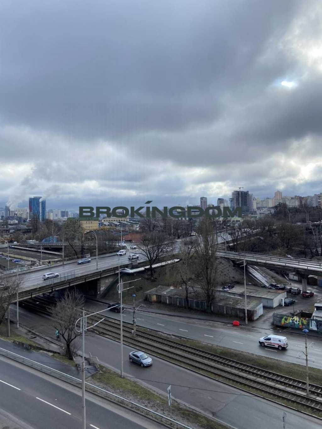 Продажа 1-комнатной квартиры 53 м², Победы просп., 11