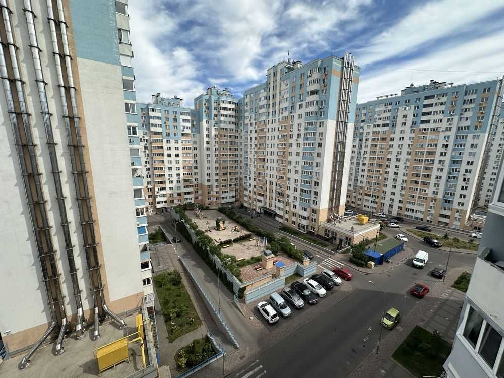 Продаж 5-кімнатної квартири 133 м², Сергія Данченка вул., 28Б
