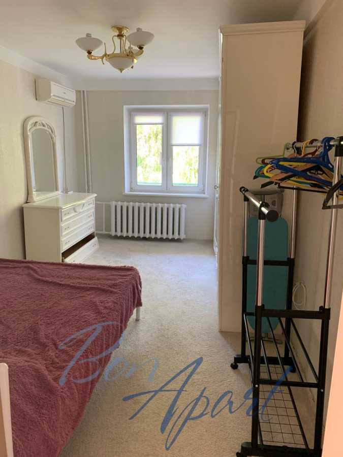 Продажа 2-комнатной квартиры 56 м², Дмитриевская ул., 24