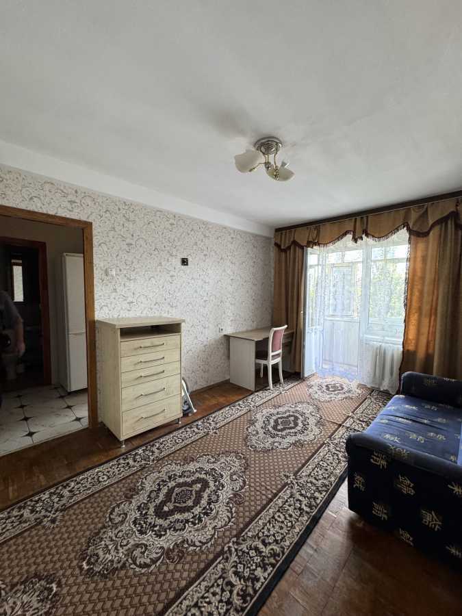 Оренда 1-кімнатної квартири 32 м², Правди просп.