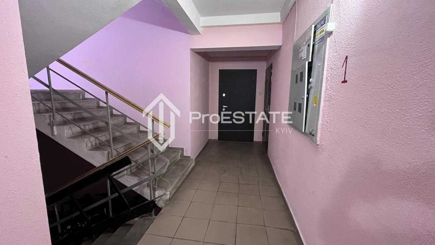 Продаж 1-кімнатної квартири 45.5 м², Головатого вул., 76Г