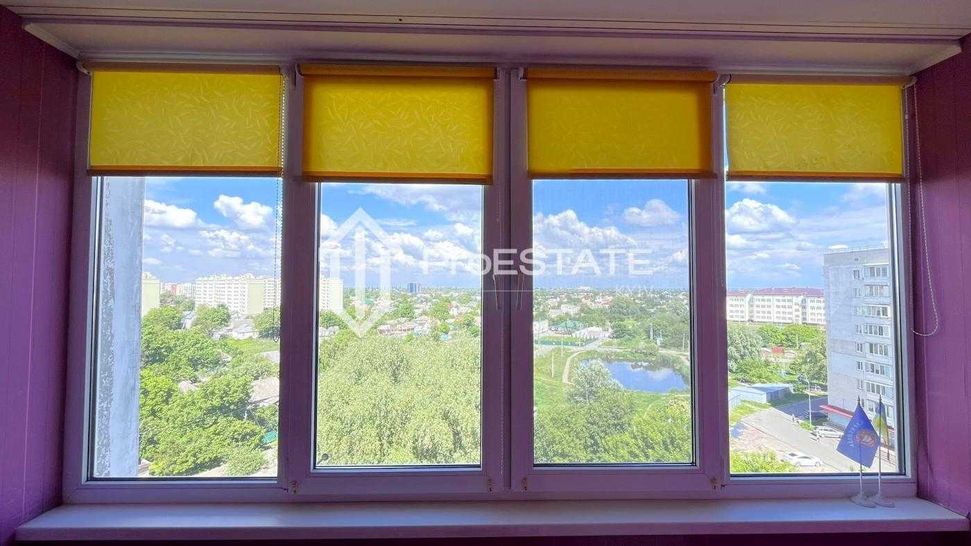 Продаж 3-кімнатної квартири 70.5 м², Головатого вул., 8