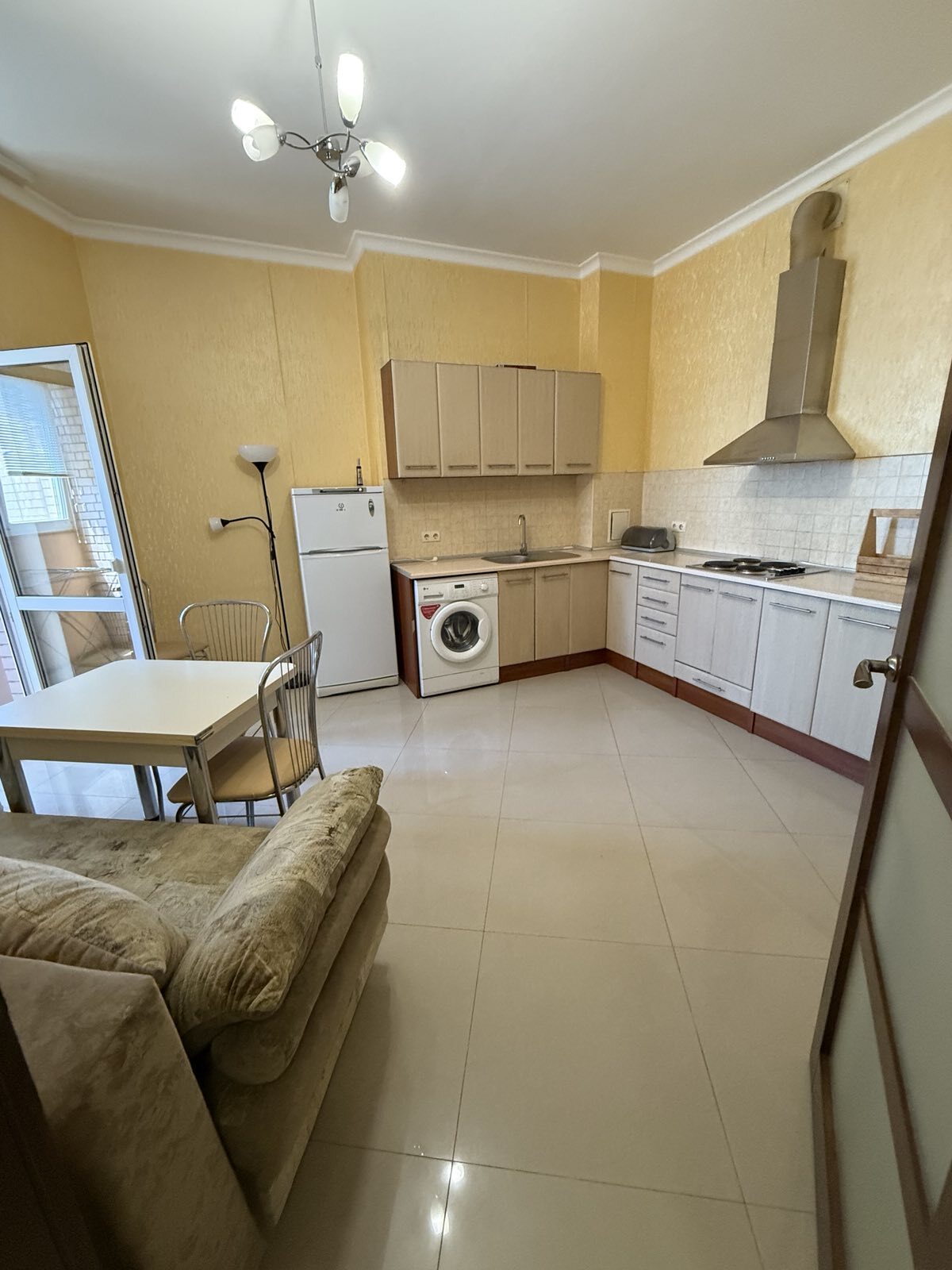 Продажа 1-комнатной квартиры 52 м², Инглези ул., 6/1