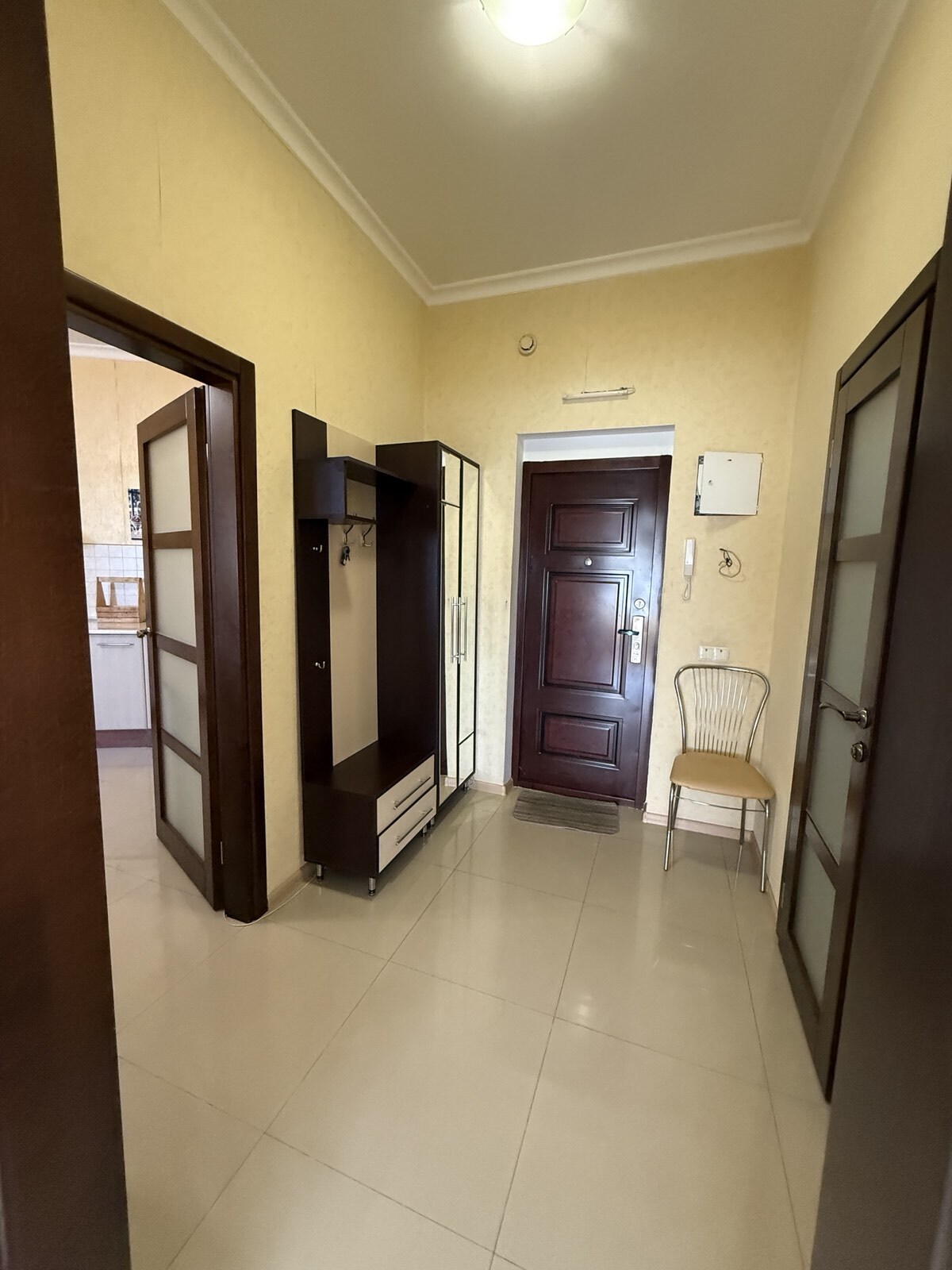 Продажа 1-комнатной квартиры 52 м², Инглези ул., 6/1