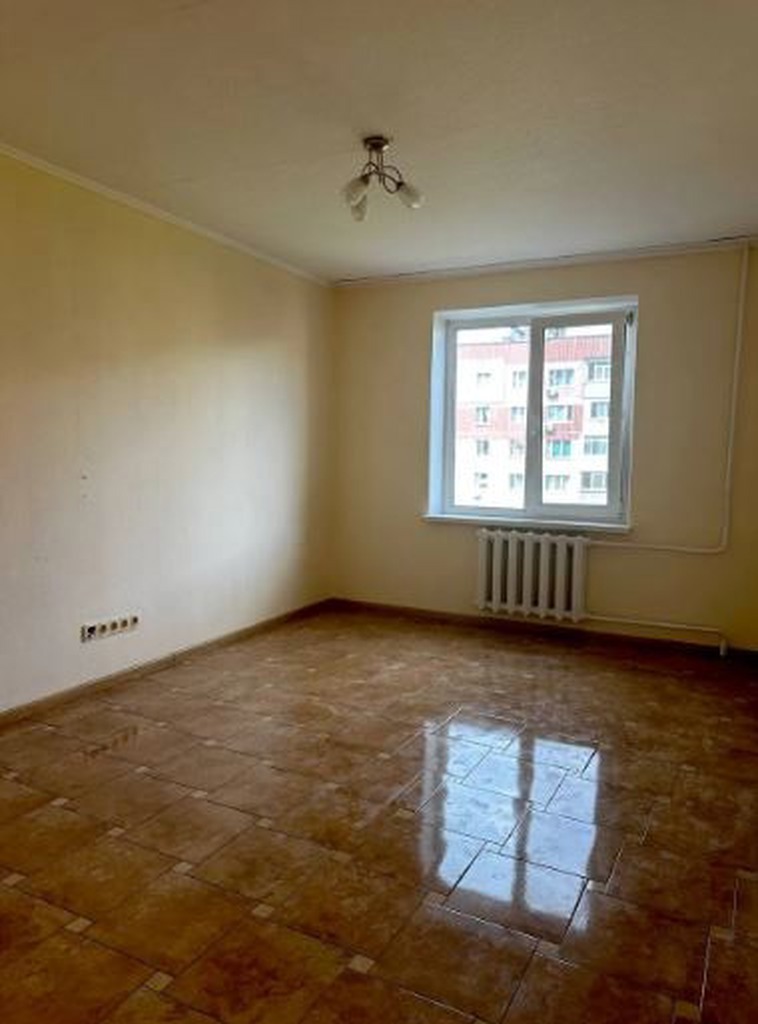 Продаж 3-кімнатної квартири 64 м², Миру просп., 4
