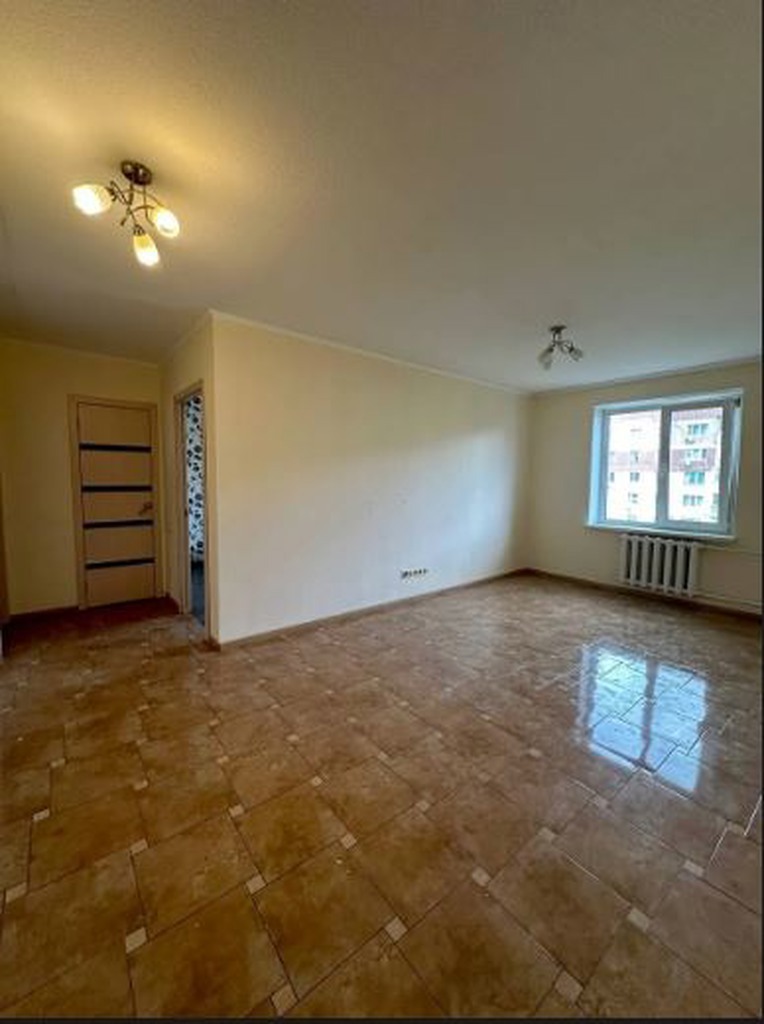 Продаж 3-кімнатної квартири 64 м², Миру просп., 4