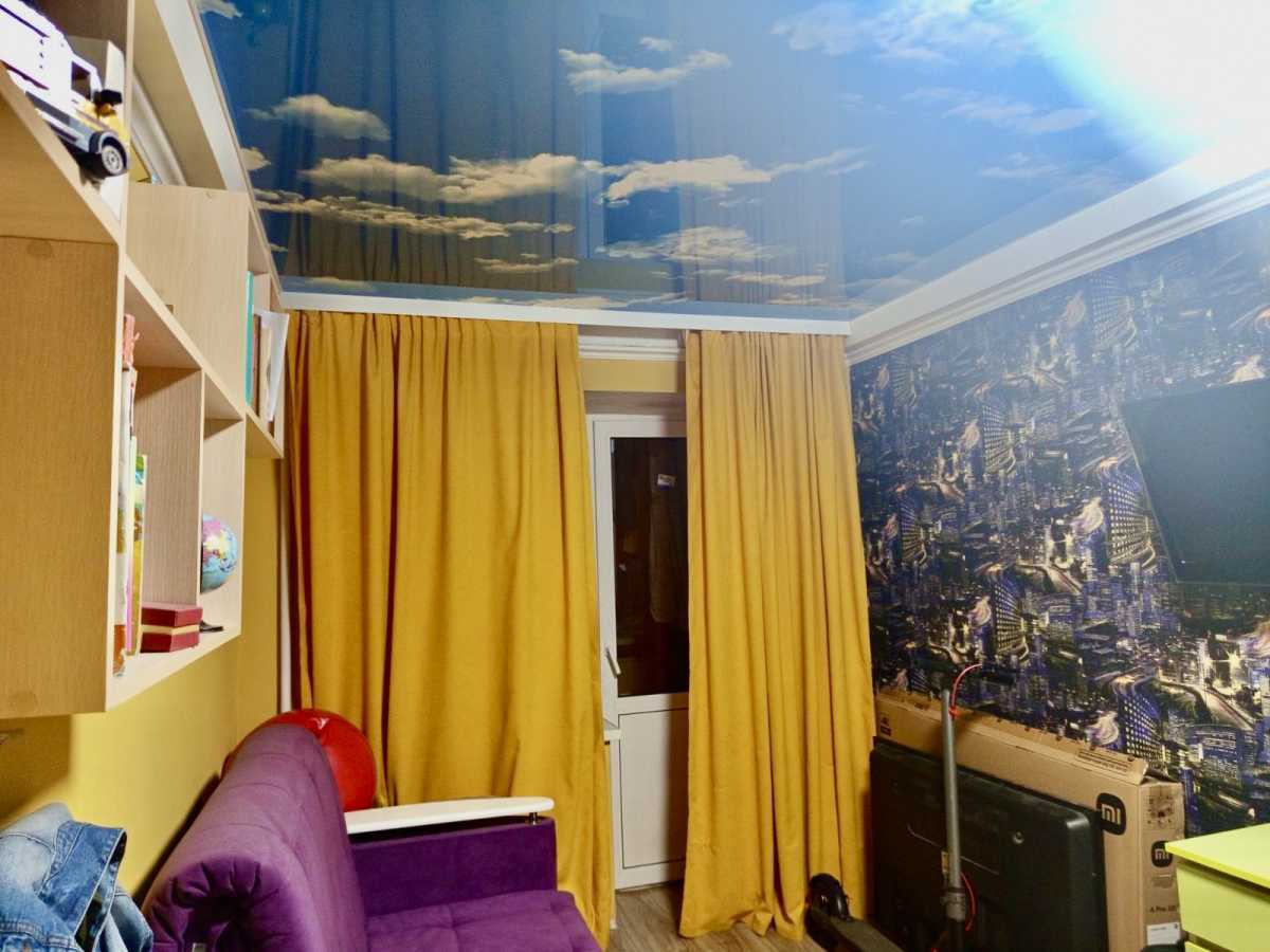 Продажа 2-комнатной квартиры 47 м², Кирилловская ул., 127