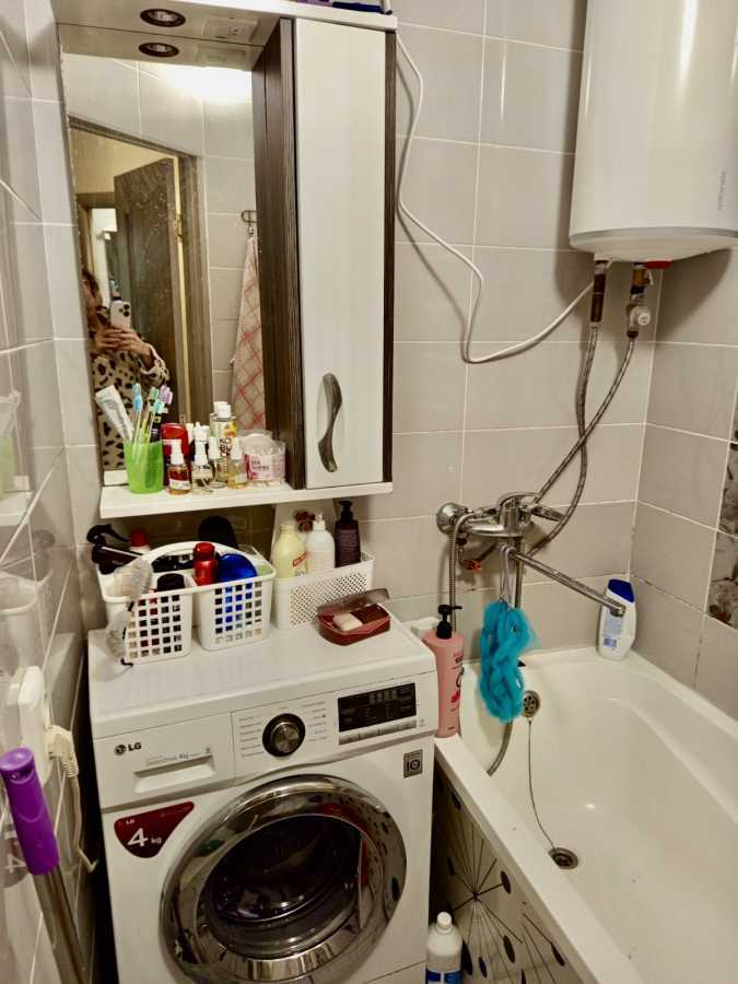 Продажа 2-комнатной квартиры 47 м², Кирилловская ул., 127