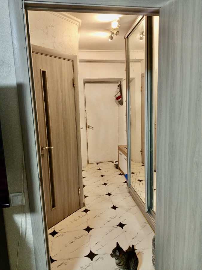 Продажа 2-комнатной квартиры 47 м², Кирилловская ул., 127