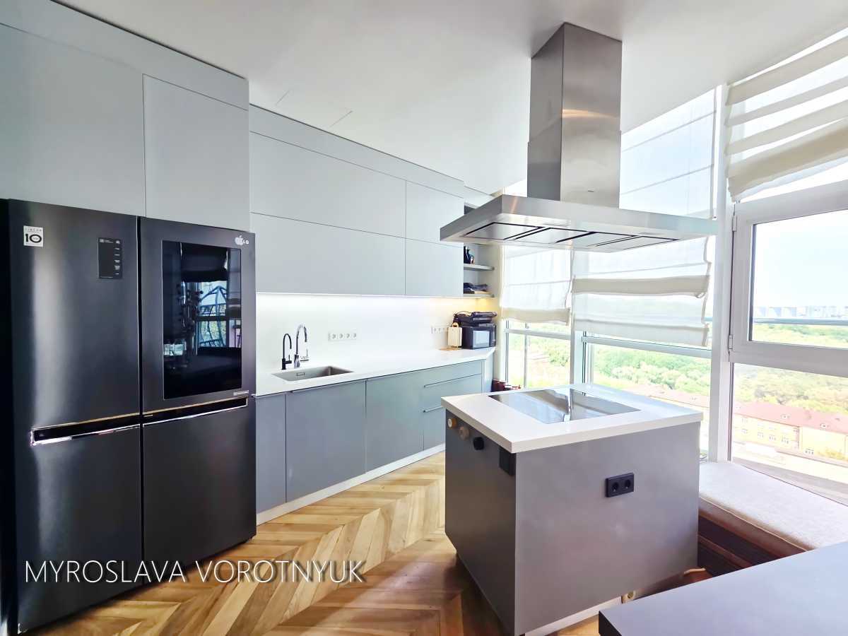 Оренда 3-кімнатної квартири 160 м², Звіринецька вул., 59