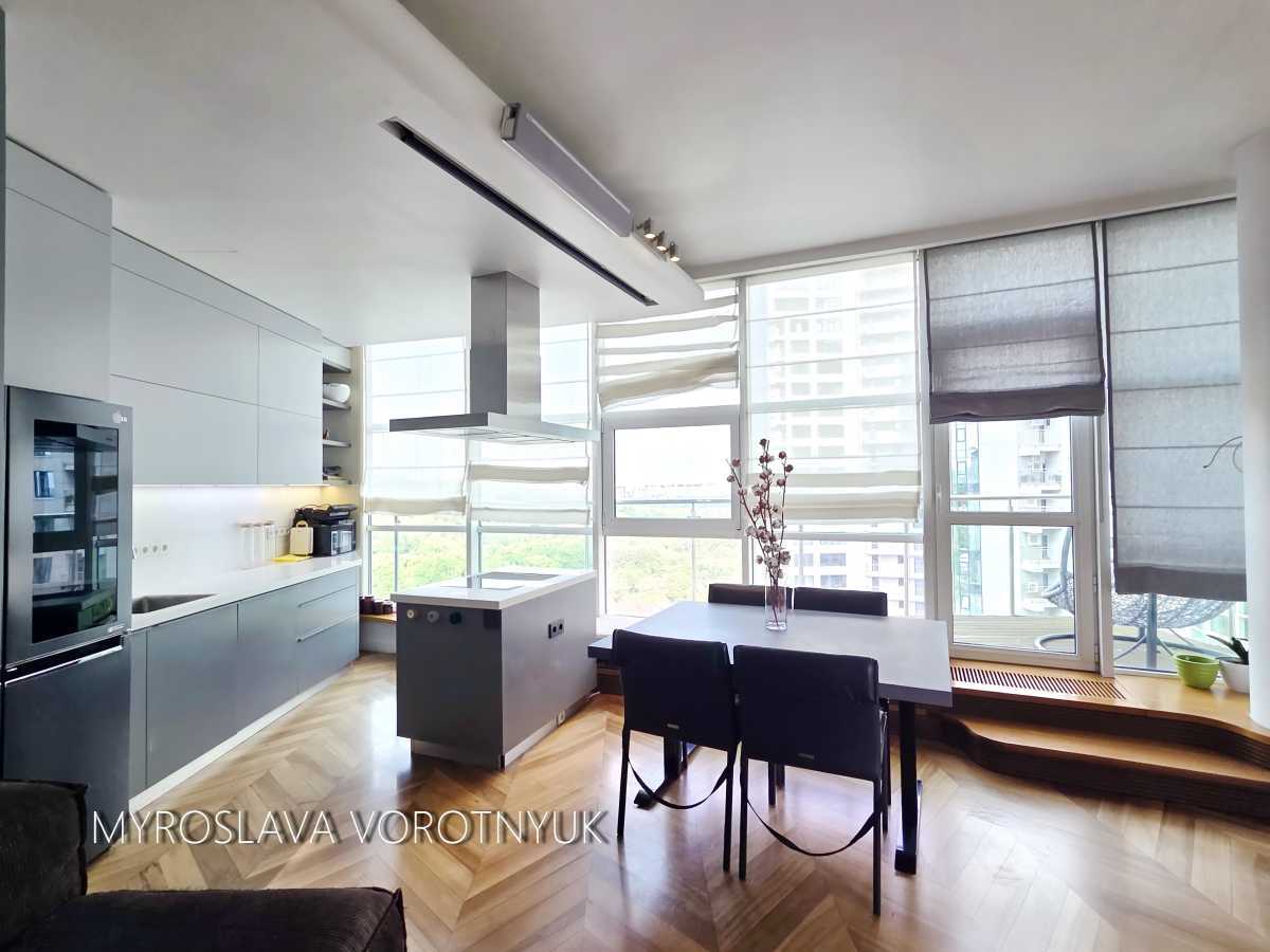 Оренда 3-кімнатної квартири 160 м², Звіринецька вул., 59