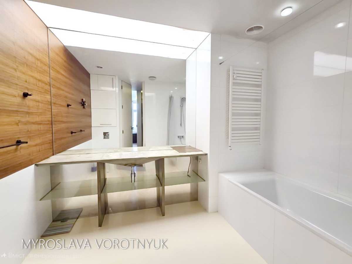 Оренда 3-кімнатної квартири 160 м², Звіринецька вул., 59