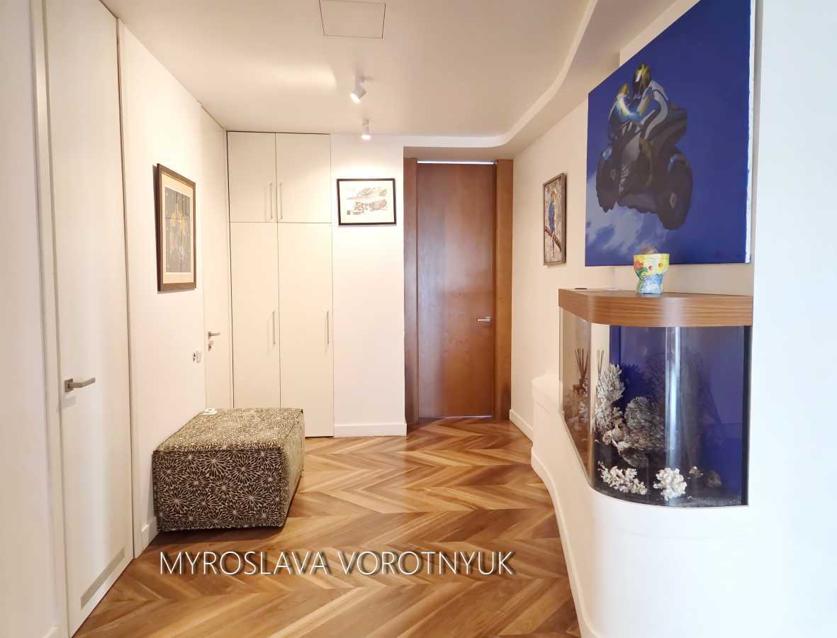 Оренда 3-кімнатної квартири 160 м², Звіринецька вул., 59