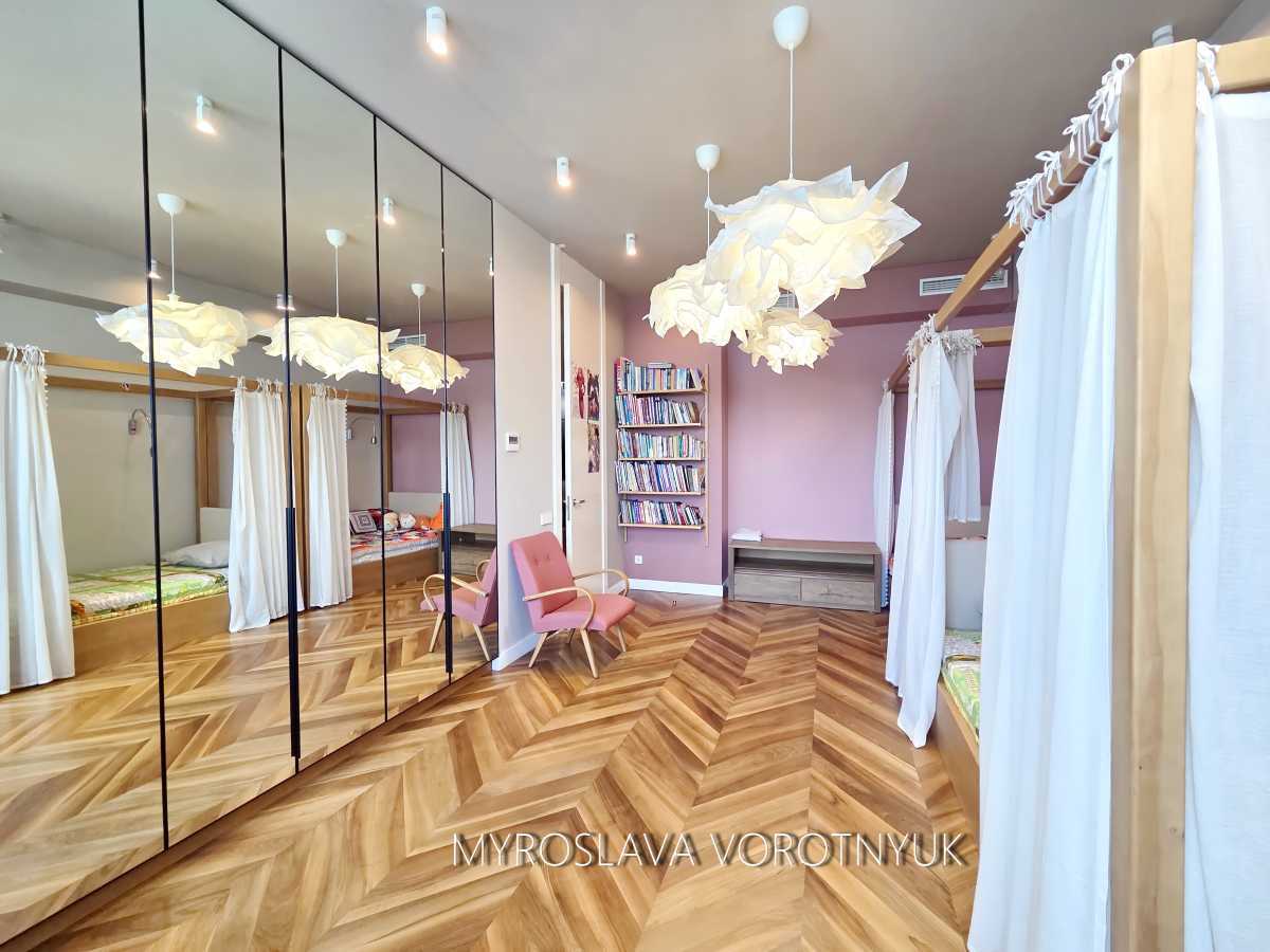 Оренда 3-кімнатної квартири 160 м², Звіринецька вул., 59