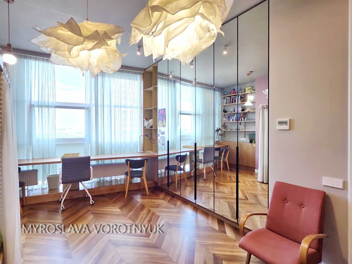 Оренда 3-кімнатної квартири 160 м², Звіринецька вул., 59