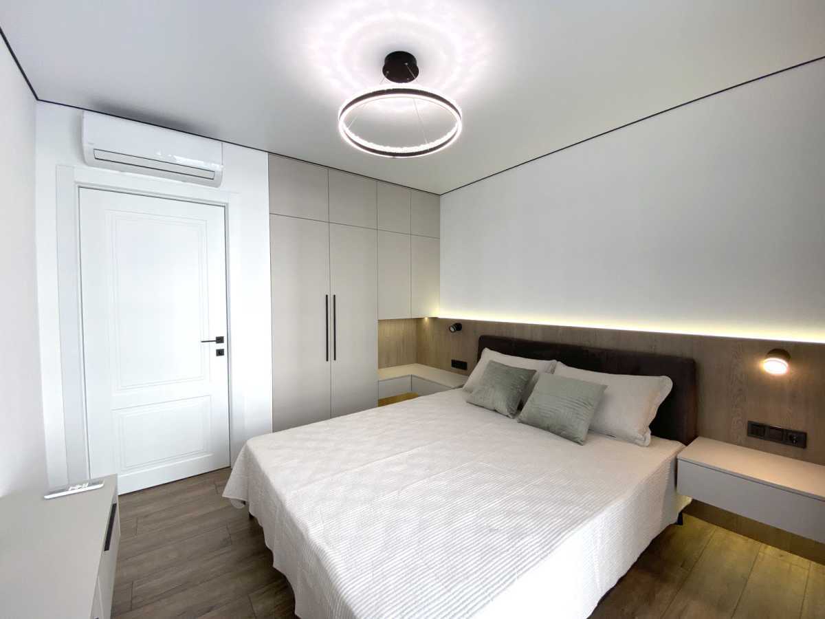 Продажа 2-комнатной квартиры 61 м², Михаила Максимовича ул., 28г