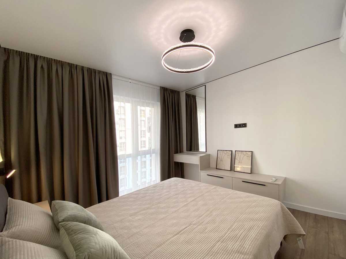 Продажа 2-комнатной квартиры 61 м², Михаила Максимовича ул., 28г