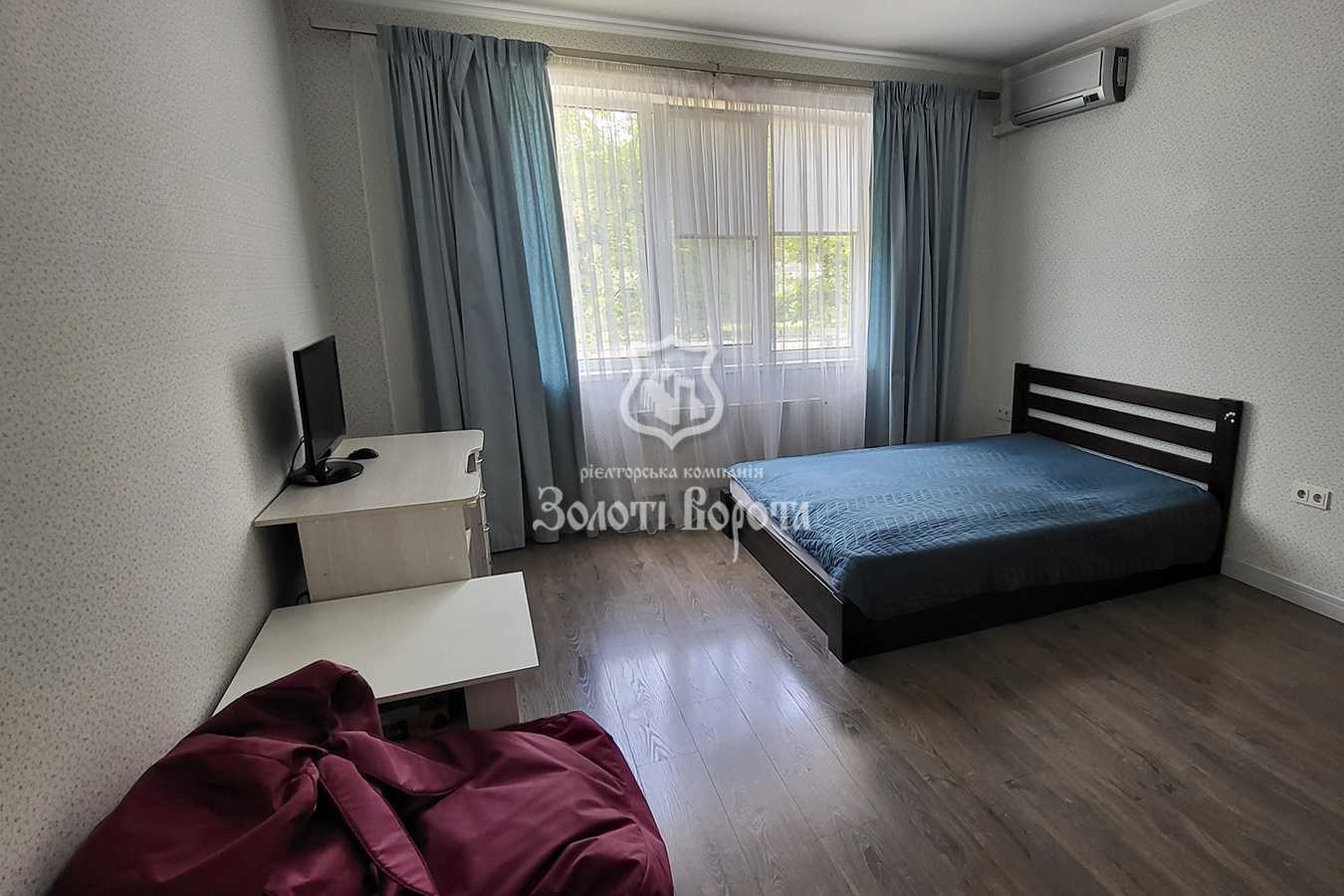 Продажа 2-комнатной квартиры 57 м², Метрологическая ул., 111